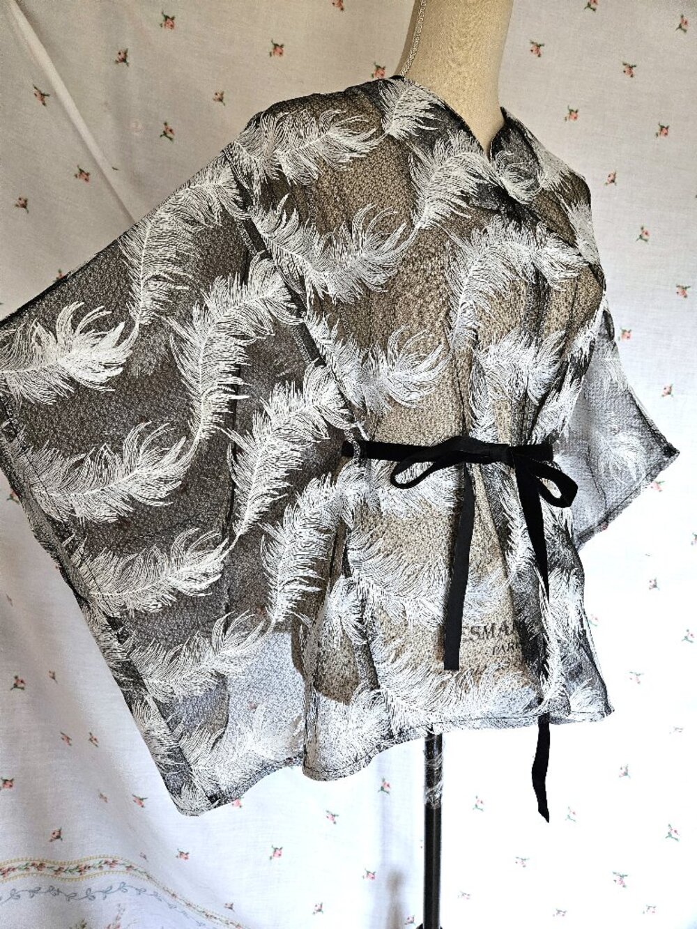 Retro Style Caftan Blouse Sheer Embroidered S to Plus New